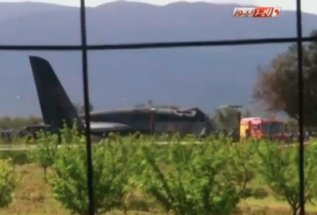 Srušio se vojni avion, 257 žrtava / VIDEO
