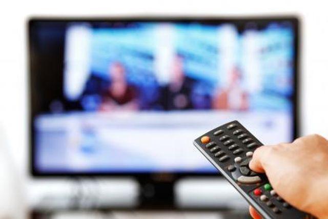 Blic: Èetiri televizije u trci za nacionalnu frekvenciju