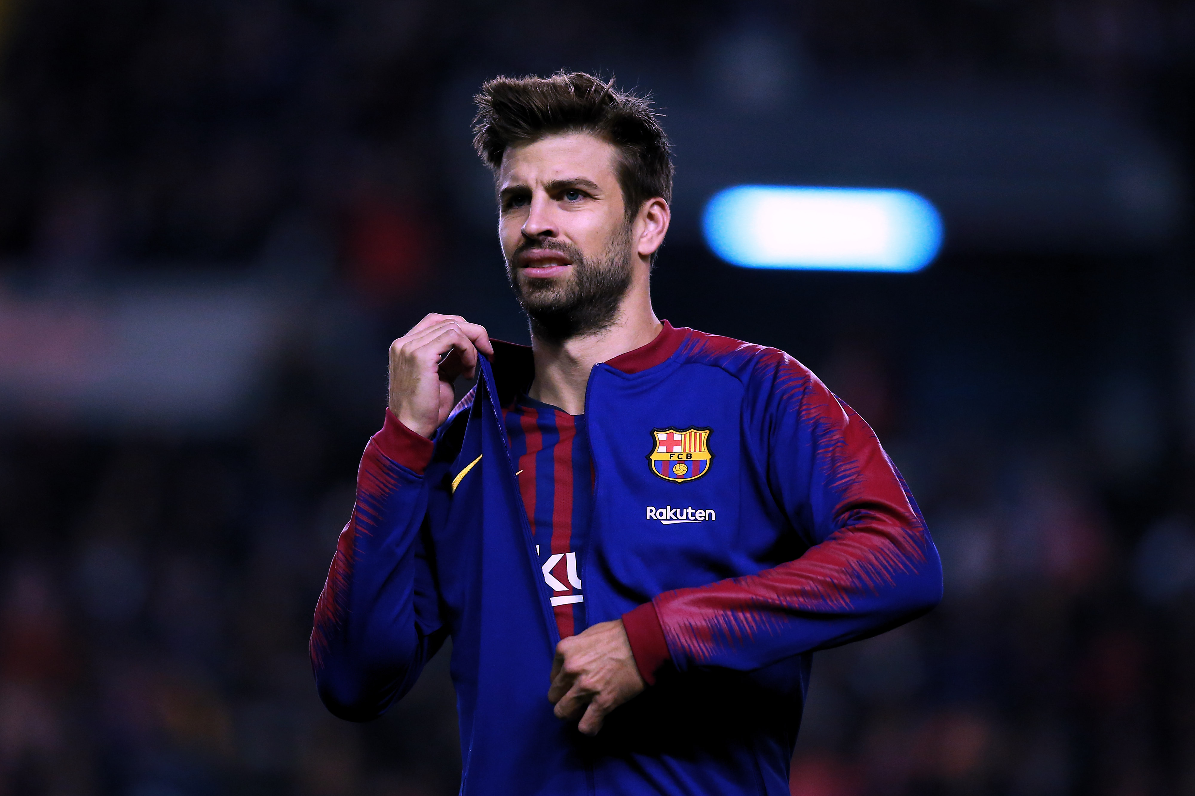 Картина пике. Жерар пике Барселона. Gerard Pique 2020. Жерар пике злой. Жерар пике 2020.