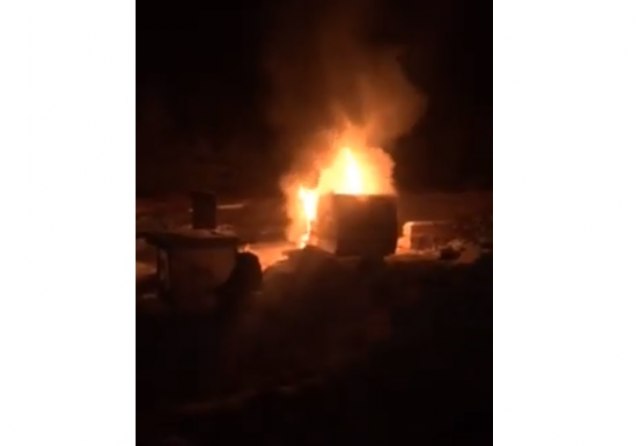 Opet burna noæ u Rakiti – izgoreo "magacin" VIDEO