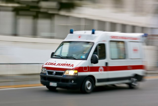Dva saobraćajna udesa u Beogradu, četiri muškarca lakše povređena