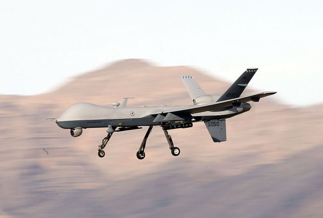Iran oborio amerièki špijunski dron i poruèio: Ovo je naša crvena linija