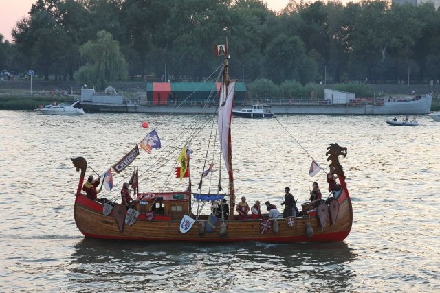 Tradicionalni Beogradski karneval brodova 31. avgusta