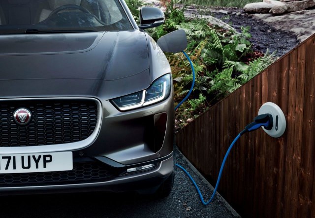 Baterije nisu dobro rešenje – Jaguar ima drugu ideju za elektrièni SUV