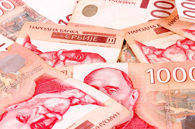 Prosečna neto plata 54.115 dinara u avgustu