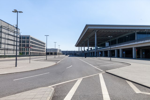 15 godina od poèetka gradnje: Berlin konaèno dobija novi aerodrom krajem oktobra