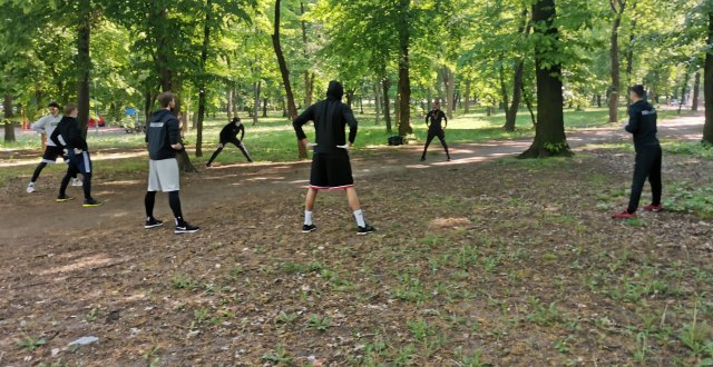 KK Partizan poèeo sa treninzima – u parku FOTO