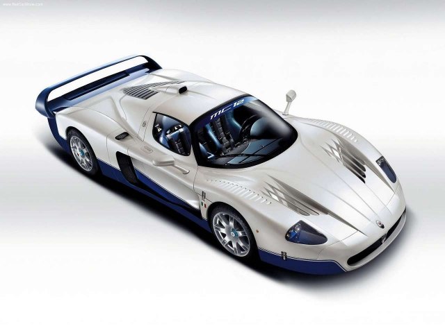 Kako je dizajniran Maserati MC12? VIDEO