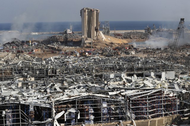Grad sravnjen kao da je pala bomba - Bejrut dan posle VIDEO