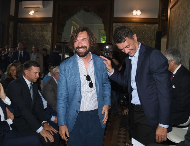 Andrea Pirlo je novi trener Juventusa! FOTO