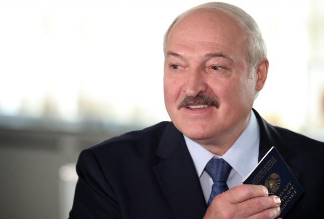 Lukašenko: Pozivi na protest upućeni iz tri zemlje kako bi se kontrolisale ovce