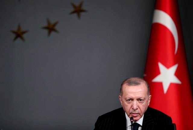 Erdogan smenio šefa centralne banke zbog rekordnog pada lire; "Ðavolji trougao..."