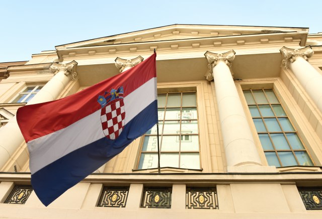 Hrvatska ispunila skoro sve uslove za uvoðenje evra, ali jedna stvar i dalje brine graðane