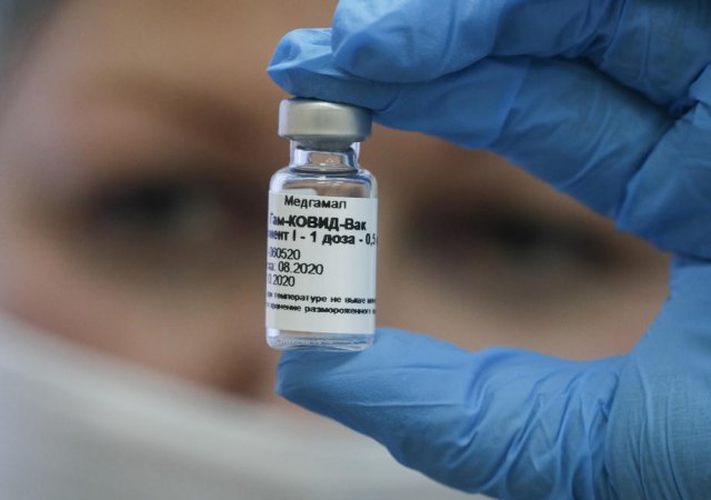 Ruska vakcina stiže u Srbiju do kraja sedmice - samo za ispitivanje