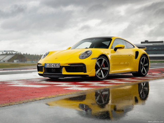 Evolucija Porschea 911 Turbo VIDEO