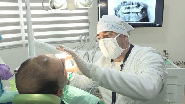 Gastarbajteri preskoèili dolazak kod srpskih stomatologa: Korona pogodila i "dentalni" turizam