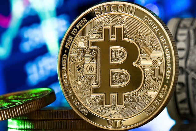 Bitkoin opet obara rekorde: Skoèio 24 odsto za 24 sata