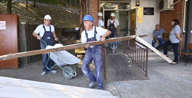 Počela rekonstrukcija Centra za socijalni rad u Rakovici FOTO