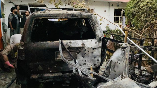 Detalji napada u Kabulu: bombaš samoubica se kretao u vozilu punom eksploziva FOTO