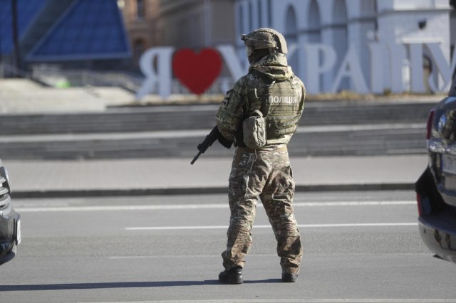 Kolika je plata vojnika koji su otišli u Ukrajinu? – Plaća ih američka firma