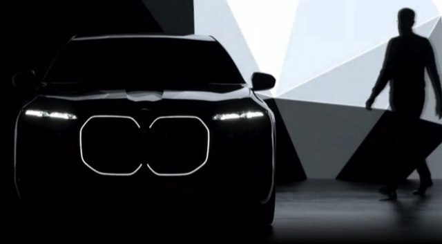 Da se naježiš: Ovo je novi BMW VIDEO