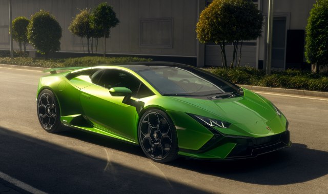 Debitovao Lamborghini Huracan Tecnica sa 640 