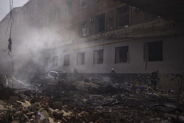 Rat – dan 52: Abramovič u Kijevu; Rusi oborili ukrajinski avion; Opet granatiran Harkov