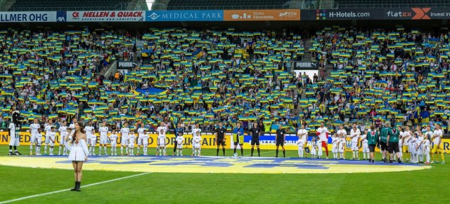 Fudbal usred rata: Ukrajina èezne za dobrim vestima