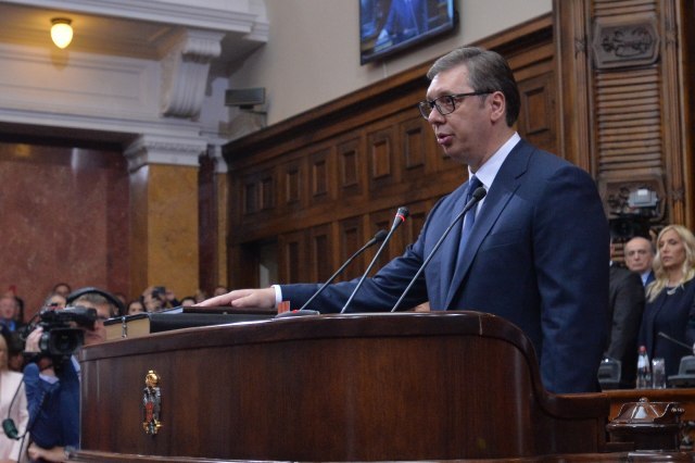 Formal session ended: Vučić took the oath PHOTO / VIDEO