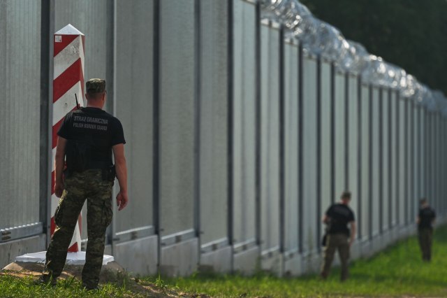 Izgradili čelični zid na granici: 