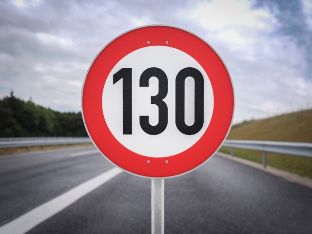 Dozvoljeno 130, on išao 234,7 km/h