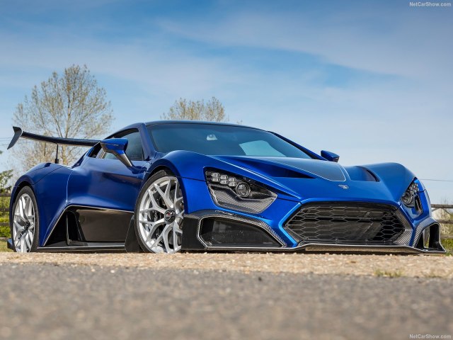 Danci prkose modi: Zenvo V12 od 1.800 KS