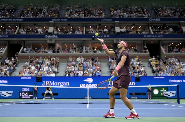 Navijač sa pištoljem pokušao da uđe na US open