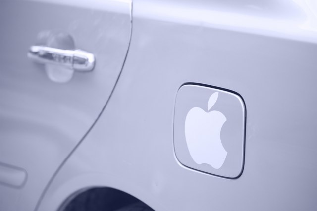 Apple još nije lansirao svoj automobil, a već preti Tesli