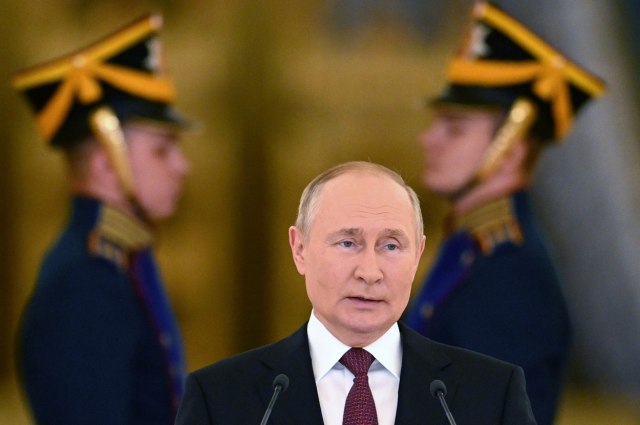 Putin: U ime otadžbine, naređujem i ne blefiram