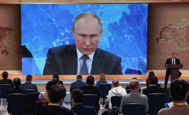Mediji najavili: Obratiće se Putin i reći