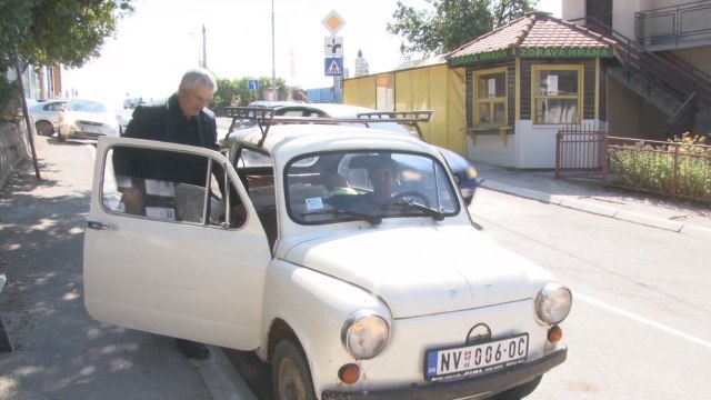 Ona je novovaroški Flojd, baka Stojana se preko 40 godina ne odvaja od 