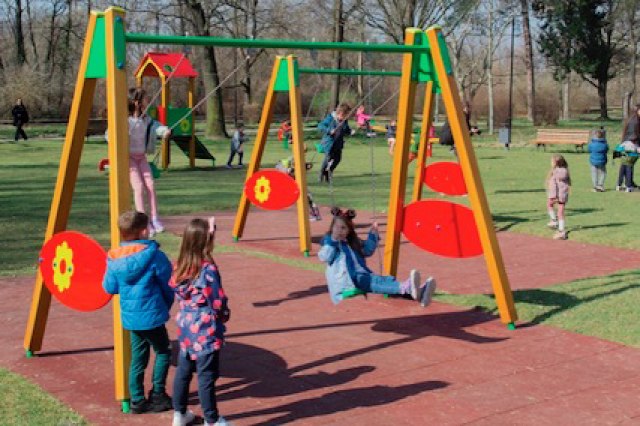 Otvoren prvi dečji eko-park u ovoj beogradskoj opštini FOTO