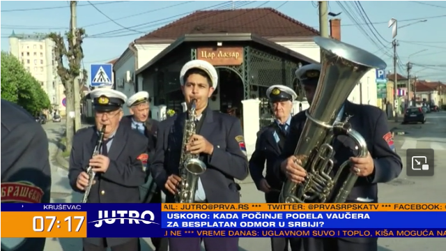 Zagrmele trube ranom zorom: Tradicionalna budilica probudila Čačane VIDEO