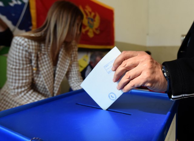 Sastanak pred izbore u Crnoj Gori: 