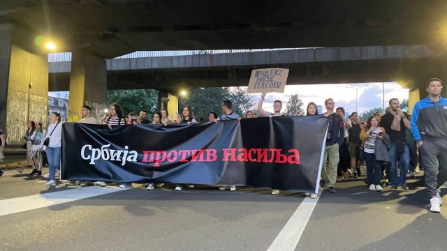 Završen Sedmi Po Redu Protest Opozicije U Beogradu; Okupljeni Blokirali ...