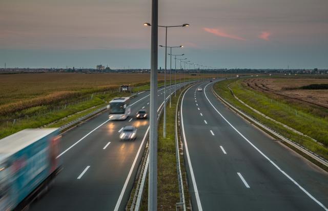 U julu 7,5 miliona vozila prošlo domaćim autoputevima