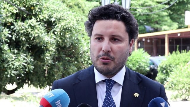 Abazoviæ: "Srbija i Kosovo moraju da naðu rešenje"