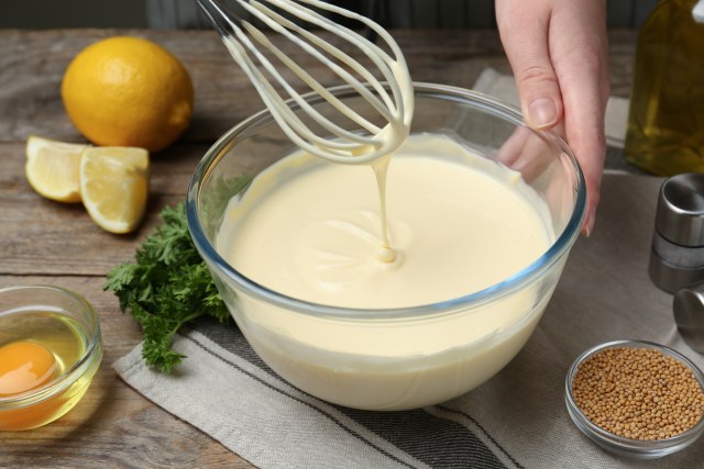 Recept za domaæi majonez: Sve sastojke veæ imate kod kuæe i brzo se pravi