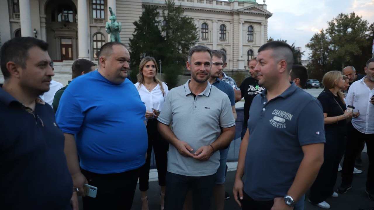 Zavr En Protest Opozicije U Beogradu Foto B