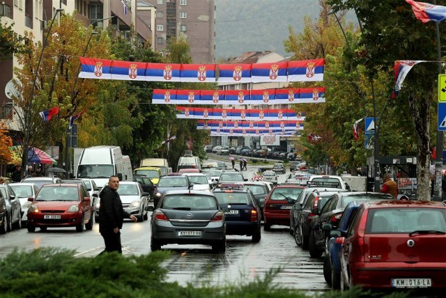 Policija tzv. Kosova ne pušta hitnu pomoć da prođe: 