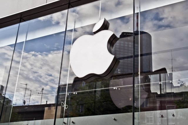 Apple priprema velike promene za najjeftiniji iPhone model