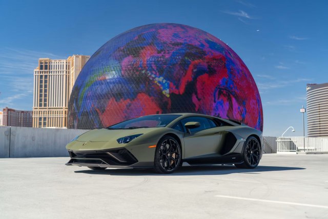 Unikatna "zver": Mat zeleni Lamborghini Aventador LP 780-4 Ultimae FOTO