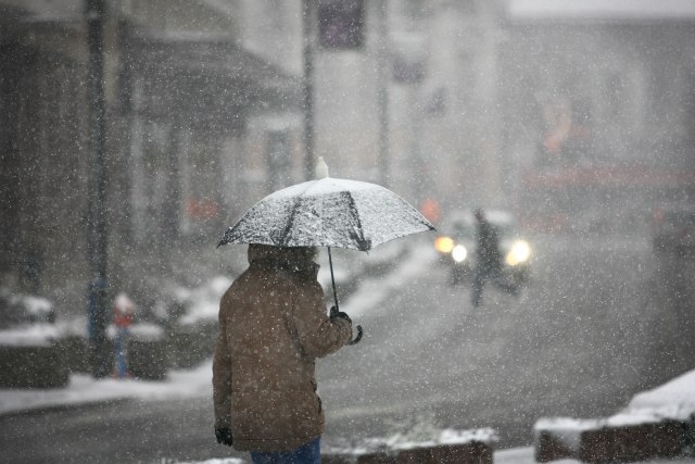 Meteorolog otkrio: Evo kada stižu prve snežne pahulje VIDEO