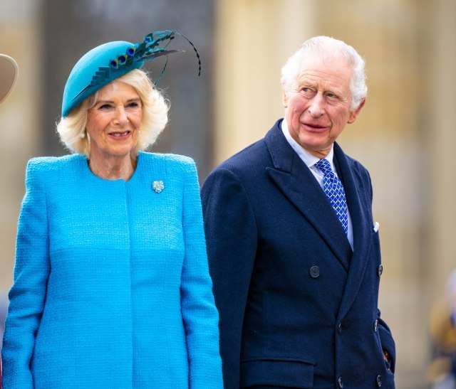 Kralj Čarls i kraljica Kamila izabrali fotografiju za božićnu čestitku, evo kako izgleda FOTO
